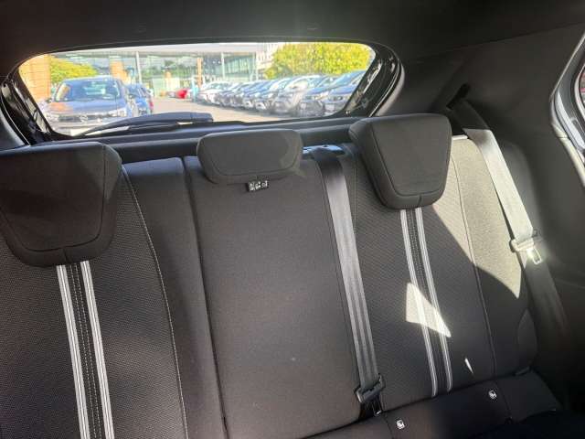 Fahrzeugbild eines Opel Corsa