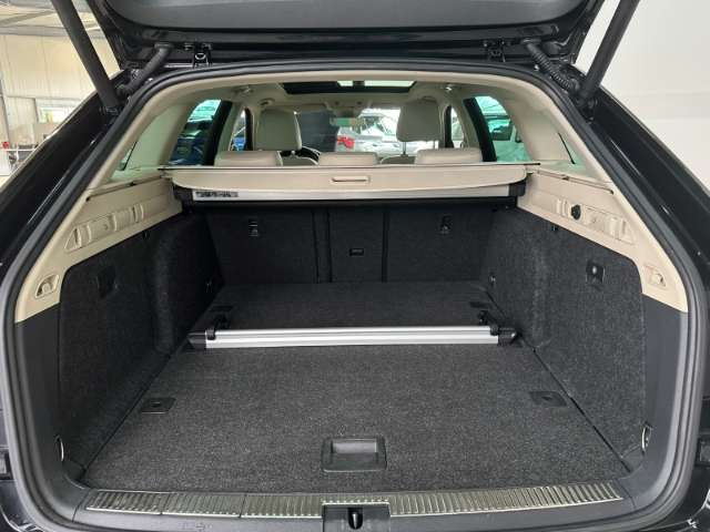 Fahrzeugbild eines Skoda Superb