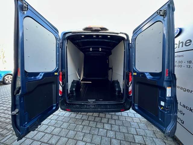 Fahrzeugbild eines Ford Transit