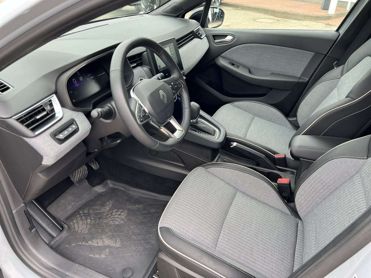 Fahrzeugbild eines Renault Clio