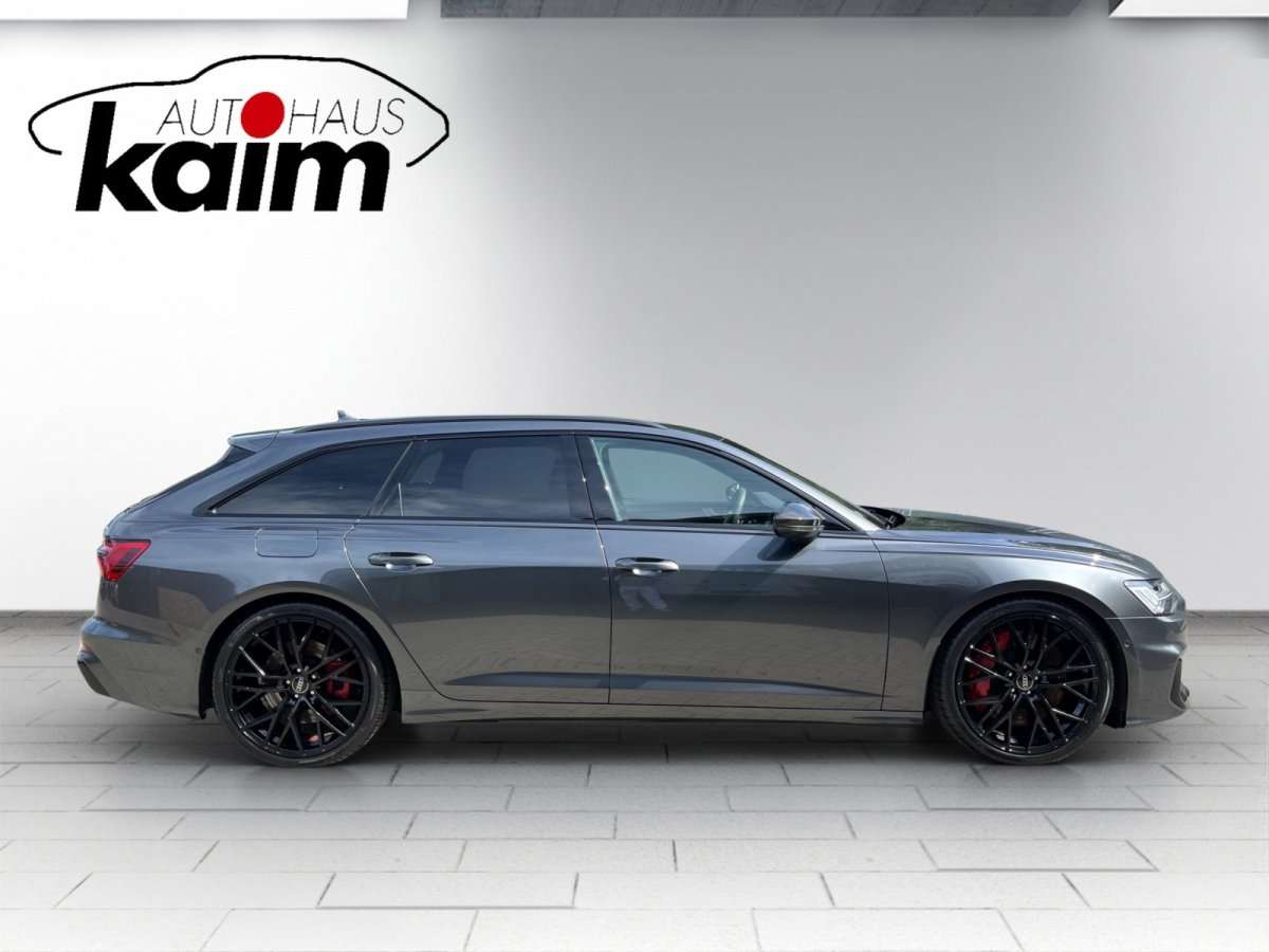 Fahrzeugbild eines Audi S6