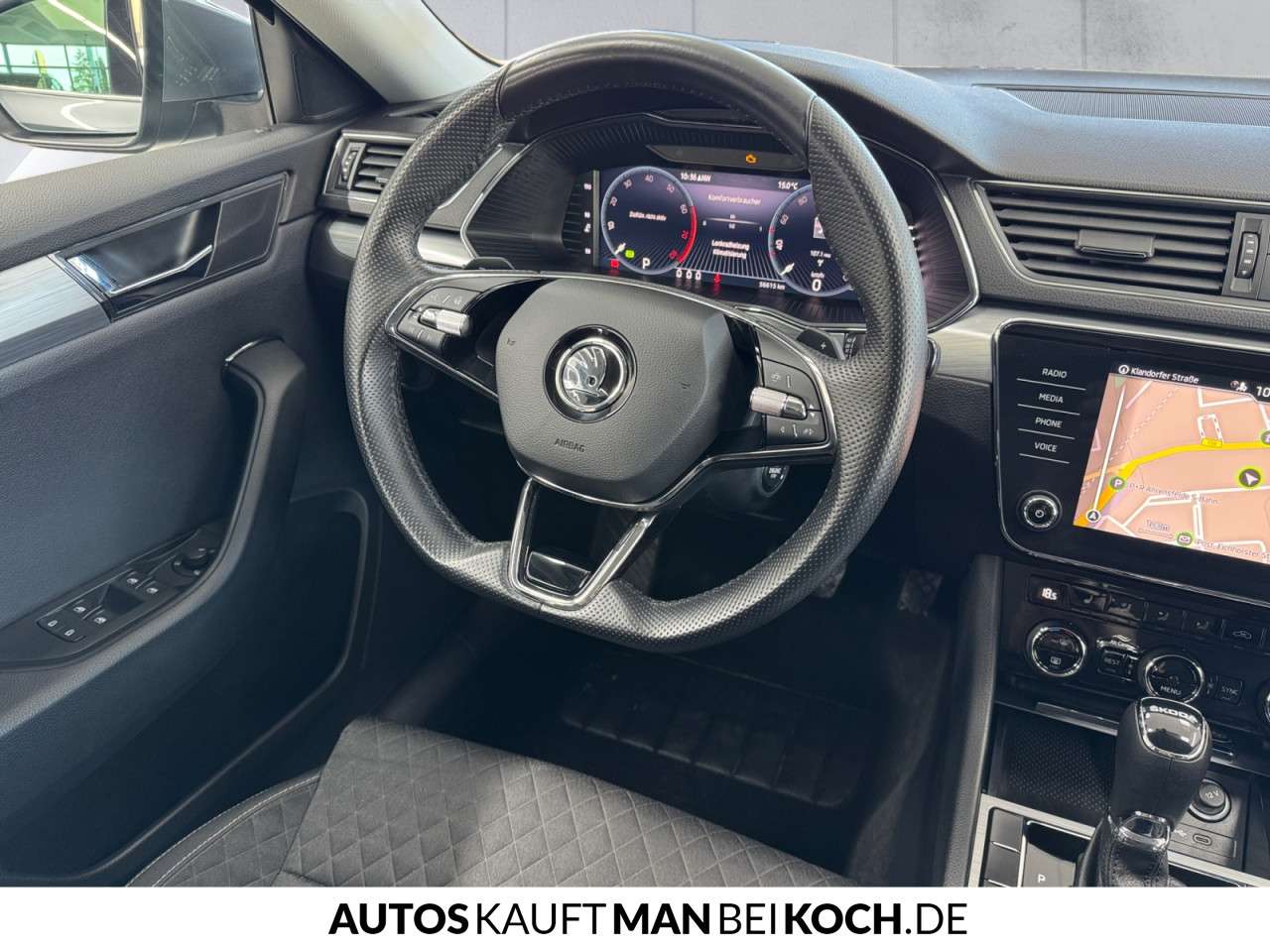 Fahrzeugbild eines Skoda Superb