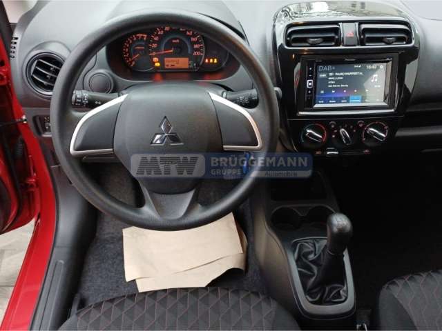 Fahrzeugbild eines Mitsubishi Space Star