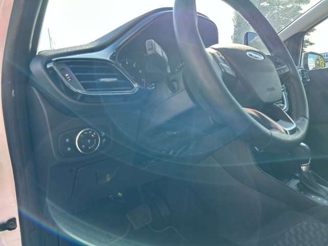 Fahrzeugbild eines Ford Fiesta