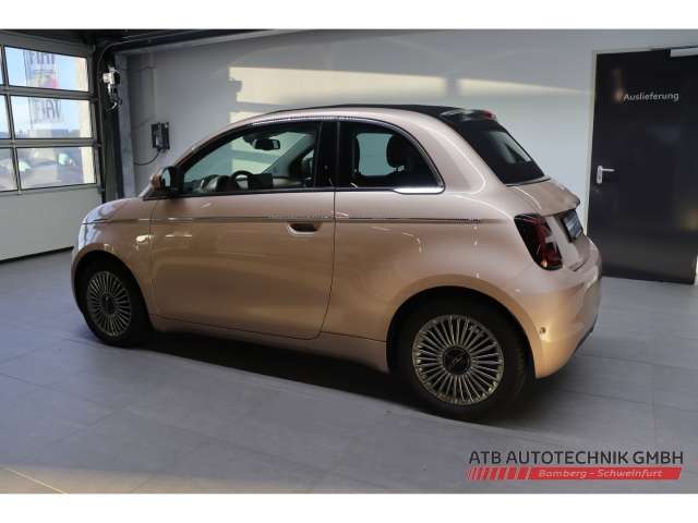 Fahrzeugbild eines Fiat 500