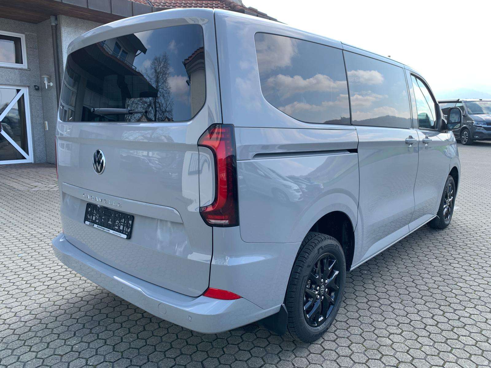 Fahrzeugbild eines Volkswagen Caravelle