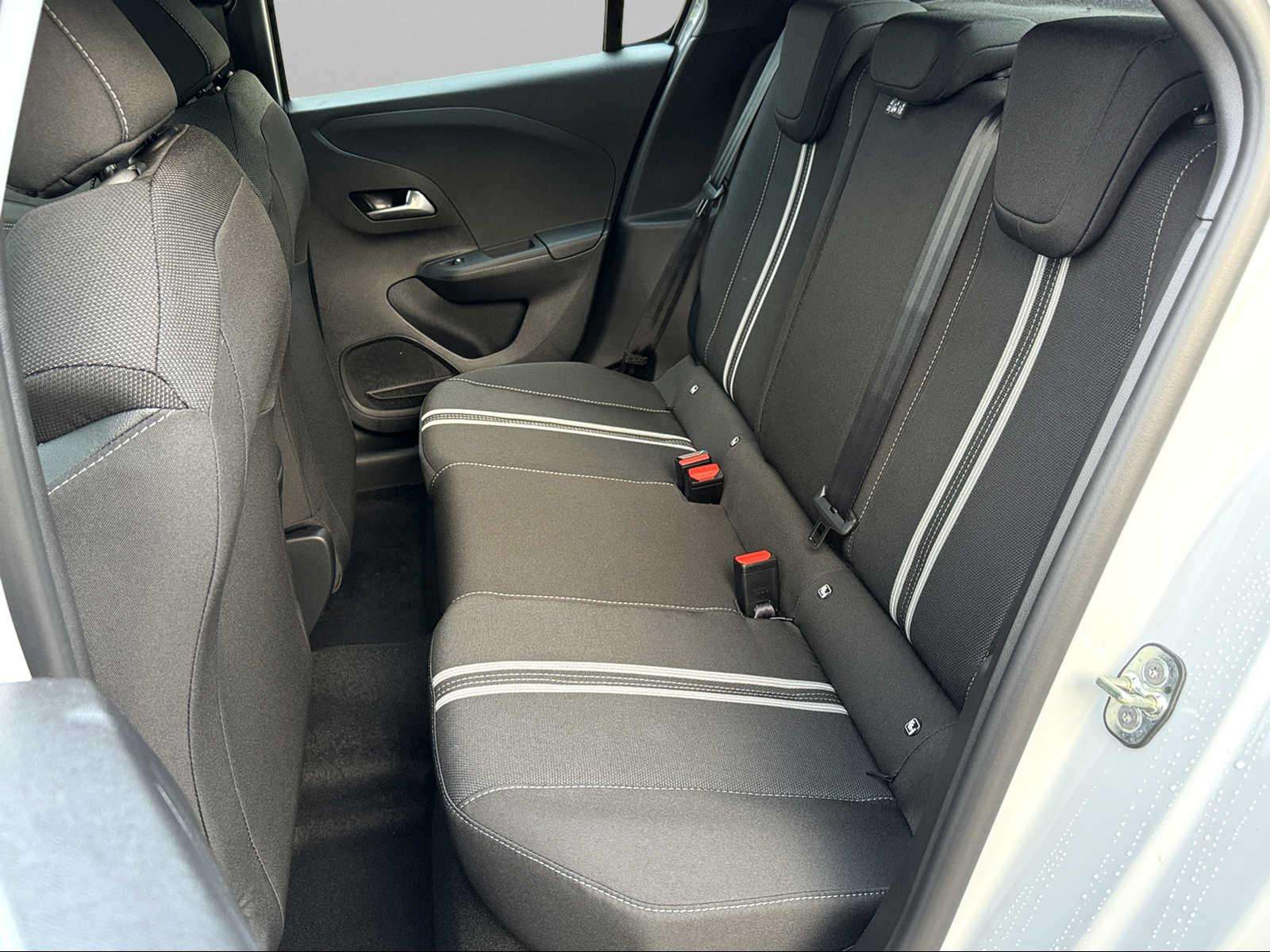 Fahrzeugbild eines Opel Corsa