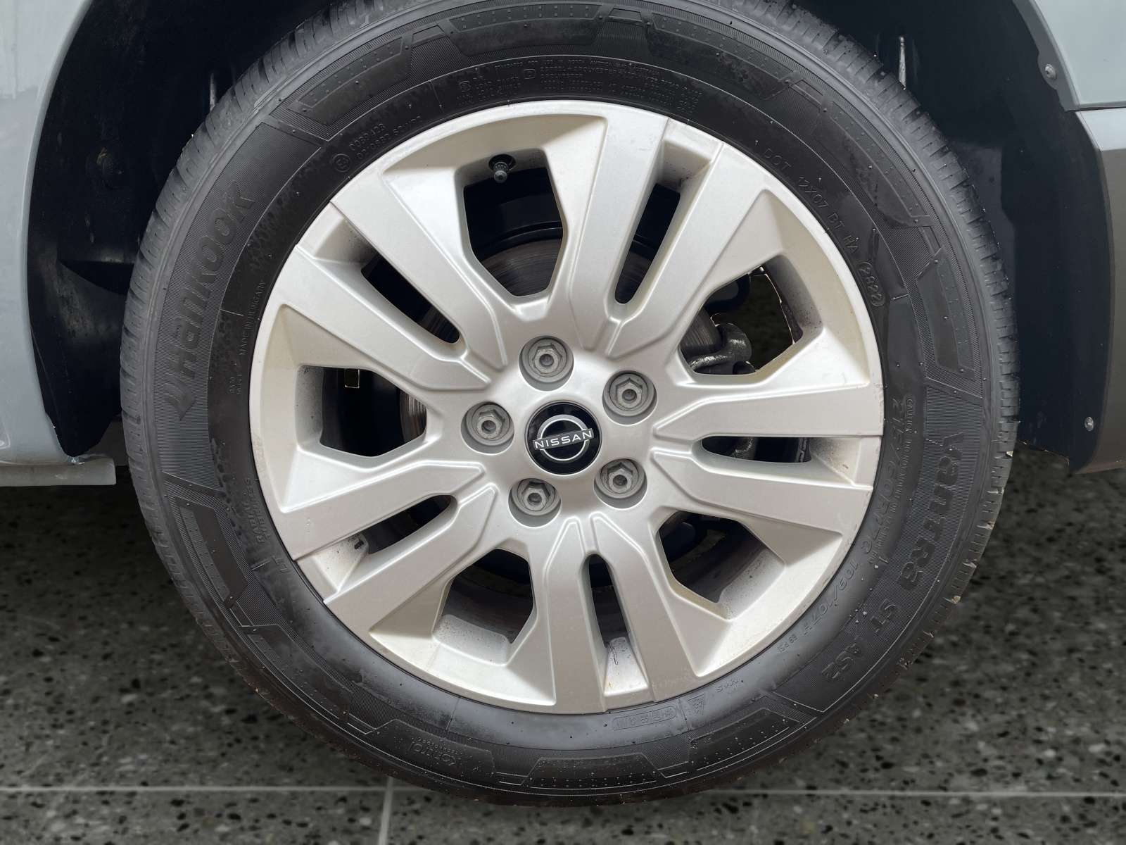 Fahrzeugbild eines Nissan Primastar