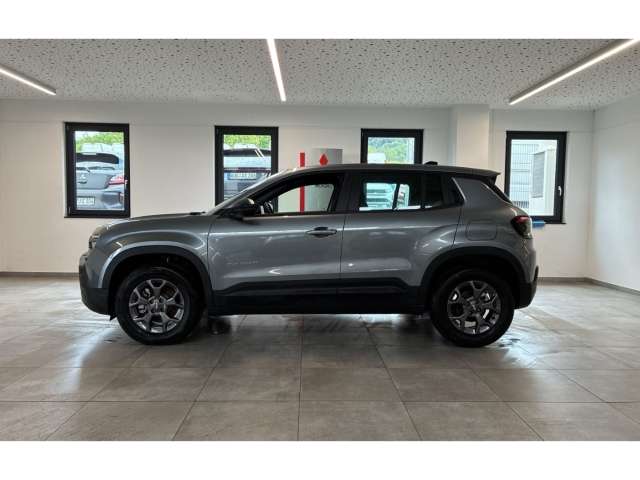 Fahrzeugbild eines Jeep Avenger