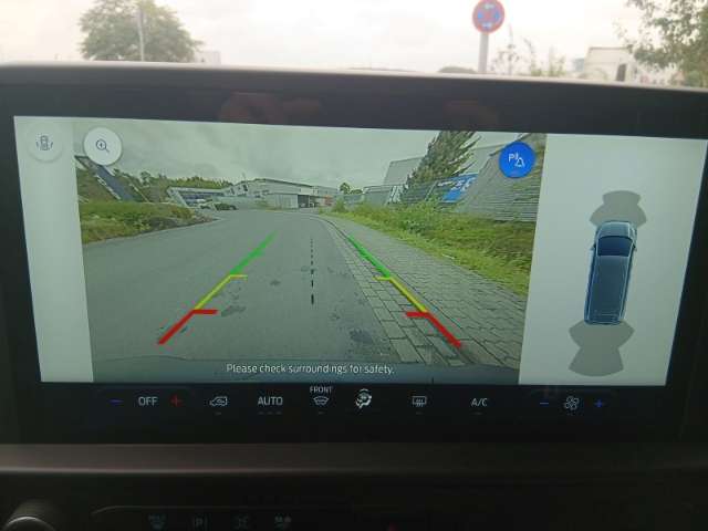 Fahrzeugbild eines Ford Transit Custom