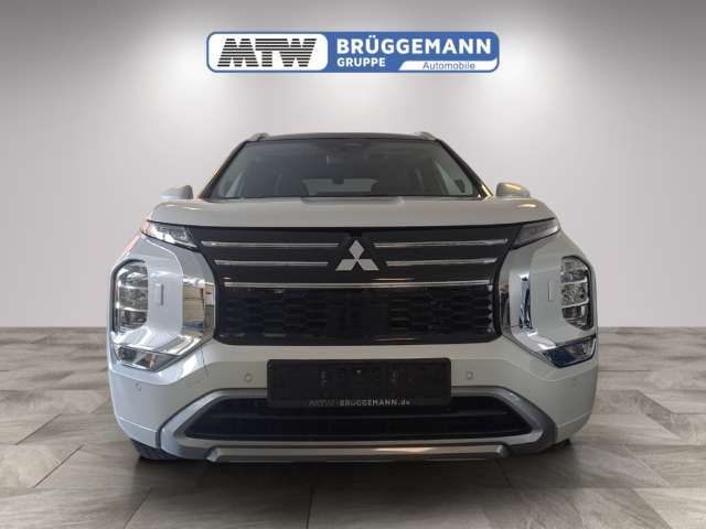 Fahrzeugbild eines Mitsubishi Outlander