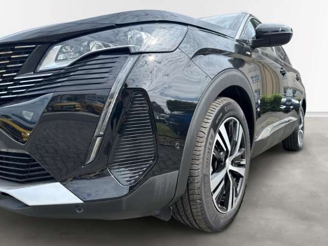 Fahrzeugbild eines Peugeot 5008