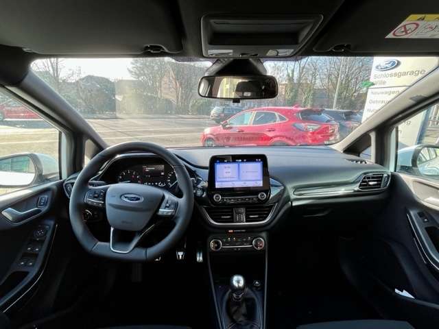 Fahrzeugbild eines Ford Fiesta