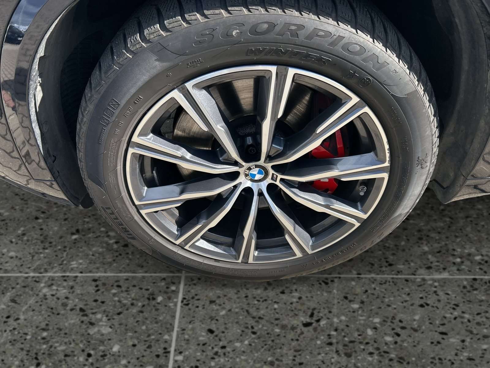 Fahrzeugbild eines BMW X5
