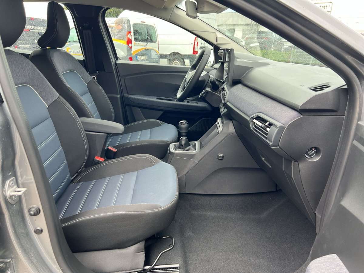 Fahrzeugbild eines Dacia Sandero