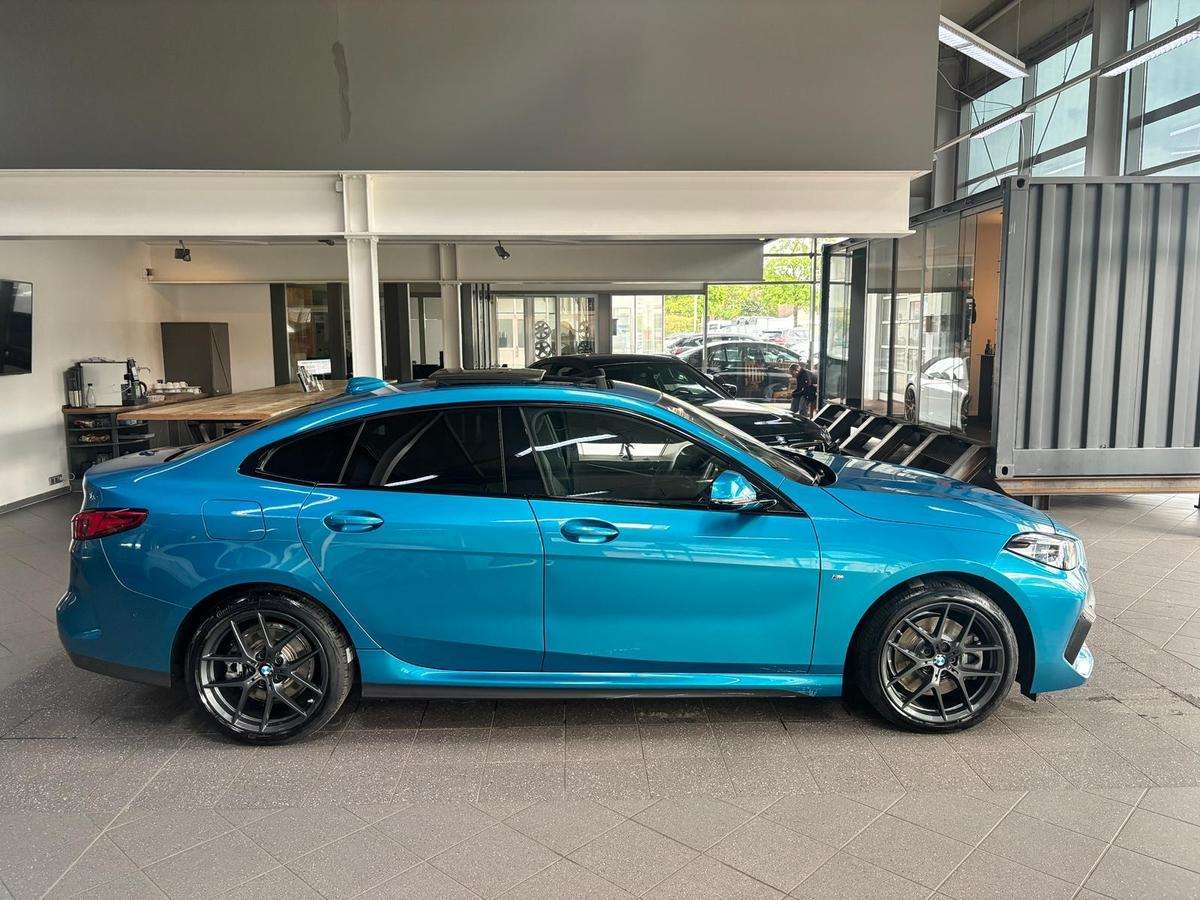 Fahrzeugbild eines BMW 2er-Reihe