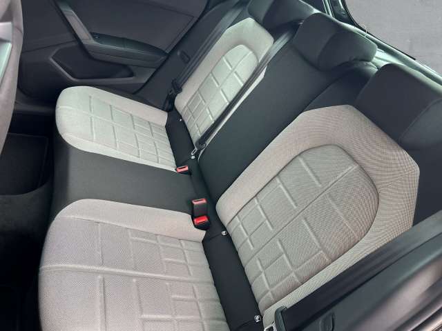 Fahrzeugbild eines SEAT Ibiza