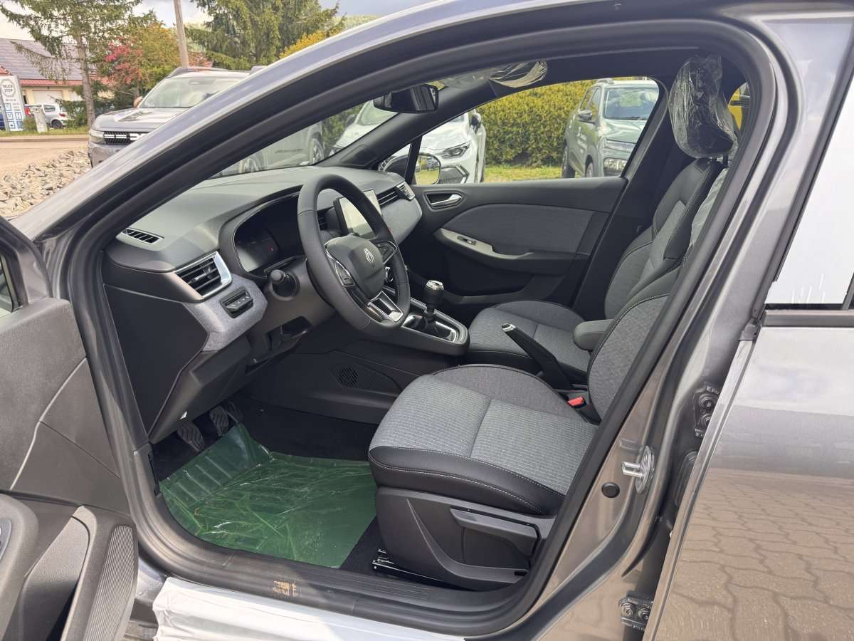 Fahrzeugbild eines Renault Clio