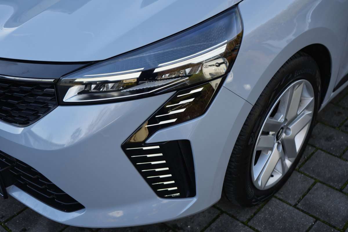 Fahrzeugbild eines Renault Clio