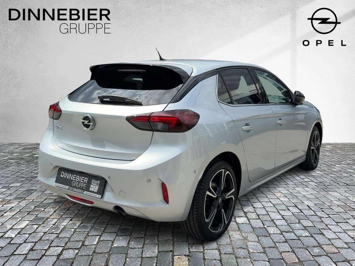 Fahrzeugbild eines Opel Corsa