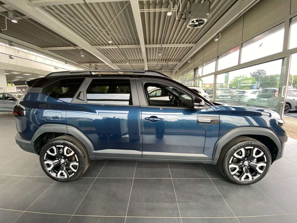 Fahrzeugbild eines Dacia Bigster