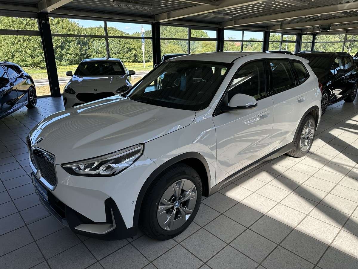 Fahrzeugbild eines BMW iX1