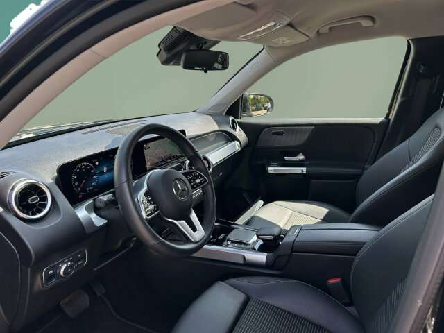 Fahrzeugbild eines Mercedes-Benz GLB
