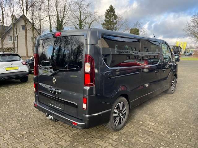 Fahrzeugbild eines Renault Trafic