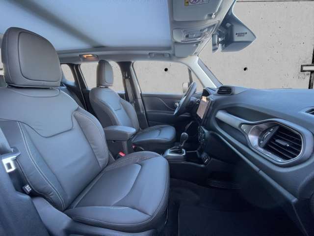 Fahrzeugbild eines Jeep Renegade