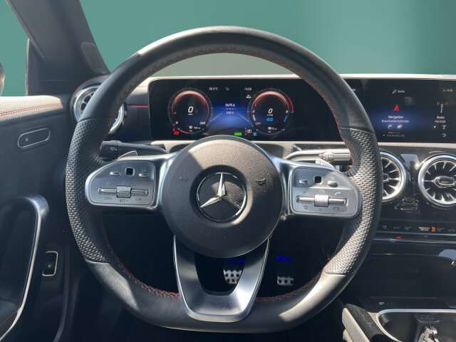 Fahrzeugbild eines Mercedes-Benz CLA