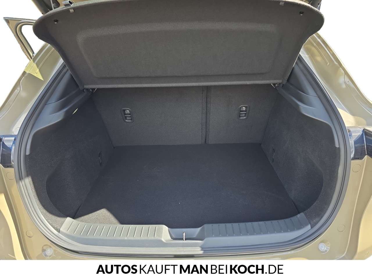 Fahrzeugbild eines Mazda CX-30