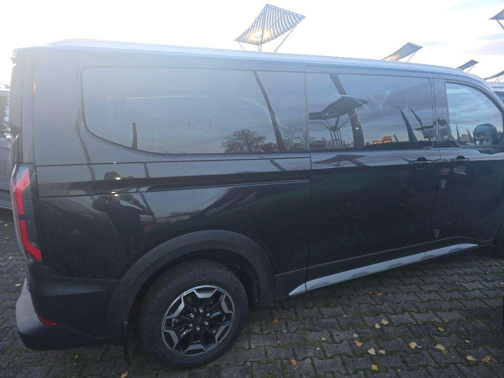 Fahrzeugbild eines Ford Tourneo Custom