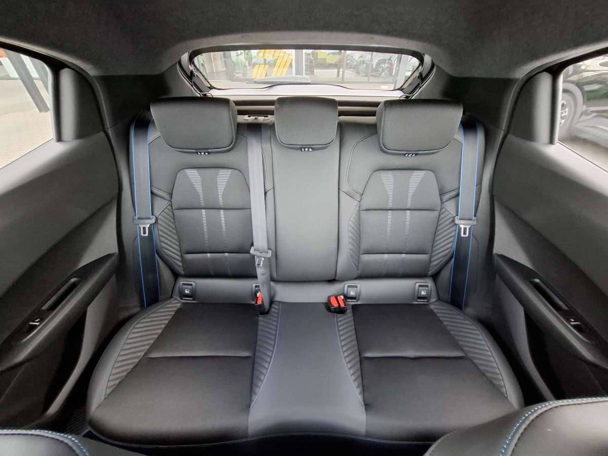 Fahrzeugbild eines Renault Clio