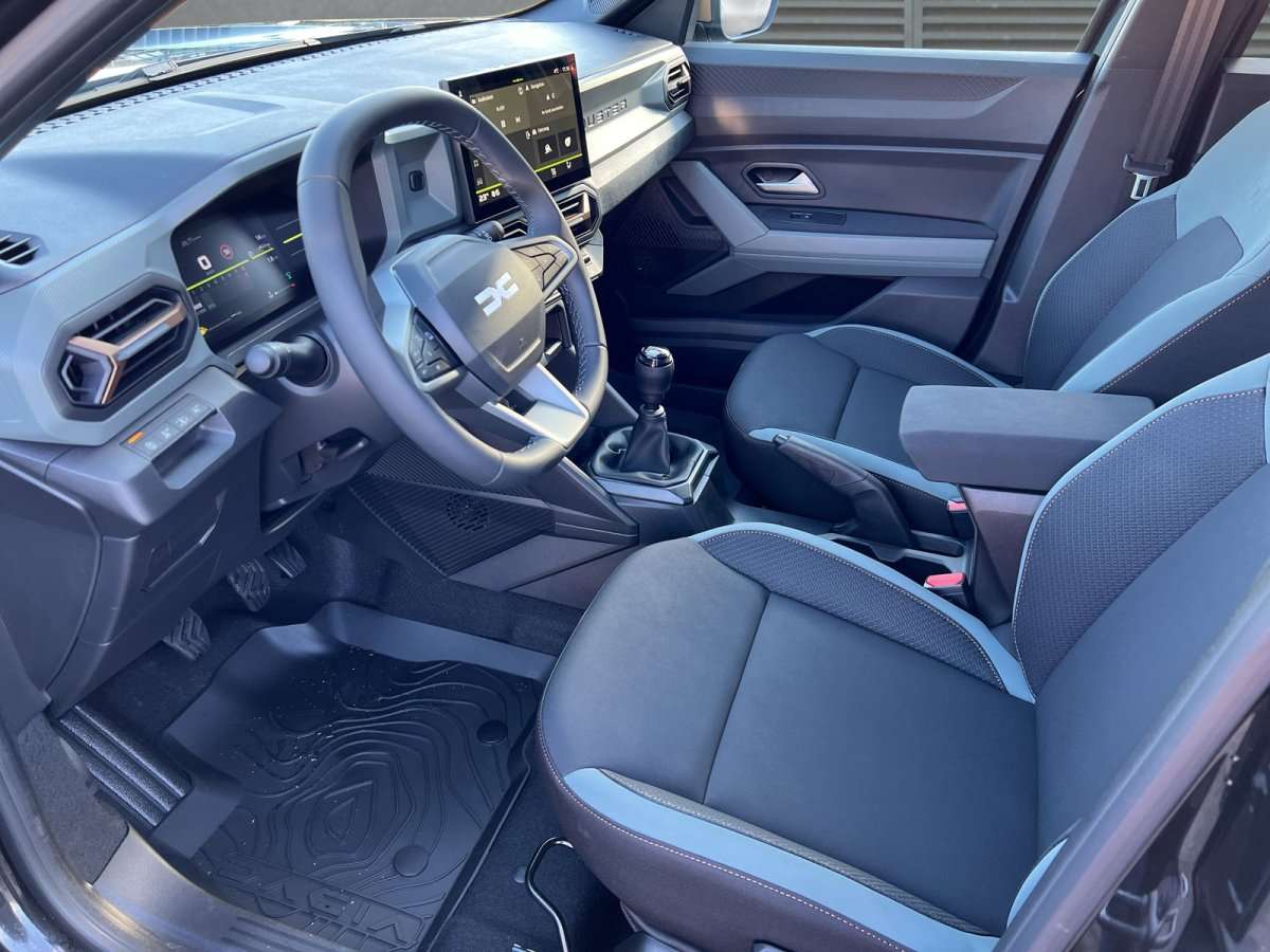 Fahrzeugbild eines Dacia Duster