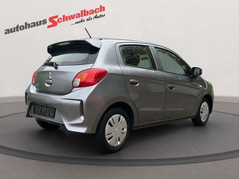 Fahrzeugbild eines Mitsubishi Space Star