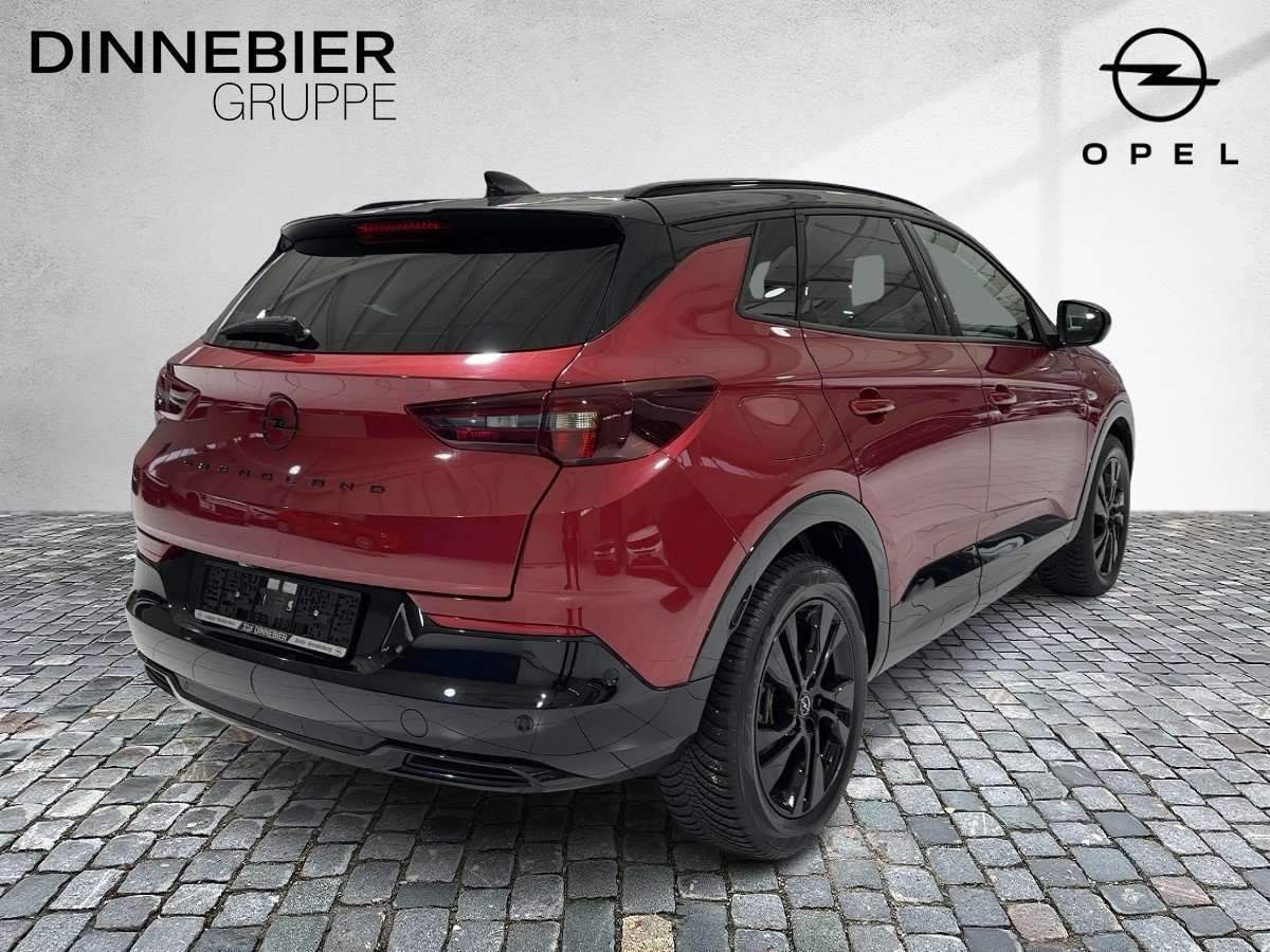 Fahrzeugbild eines Opel Grandland X