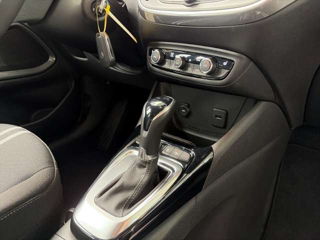 Fahrzeugbild eines Opel Crossland X