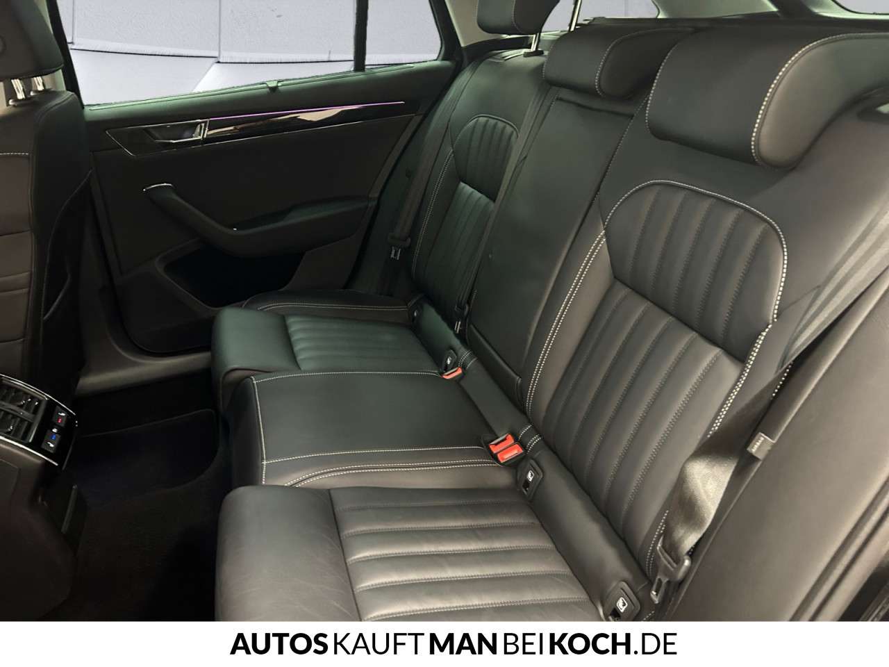 Fahrzeugbild eines Skoda Superb