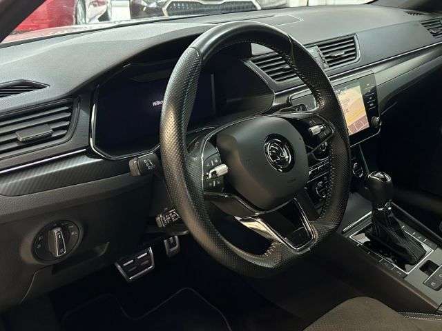 Fahrzeugbild eines Skoda Superb