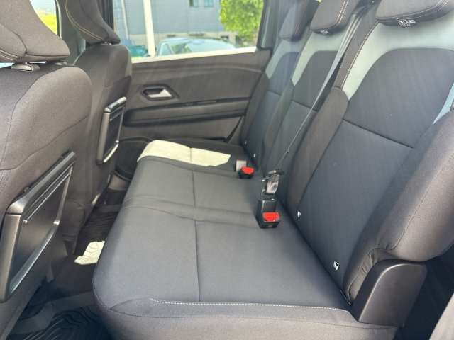 Fahrzeugbild eines Dacia Jogger