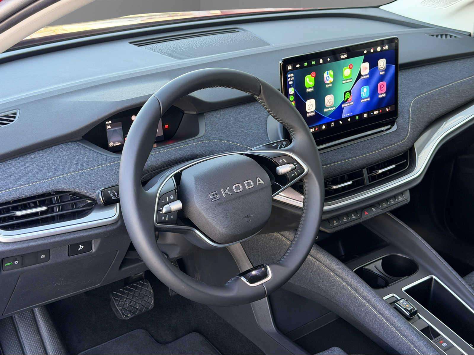 Fahrzeugbild eines Skoda ELROQ