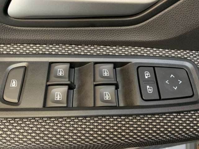 Fahrzeugbild eines Dacia Jogger