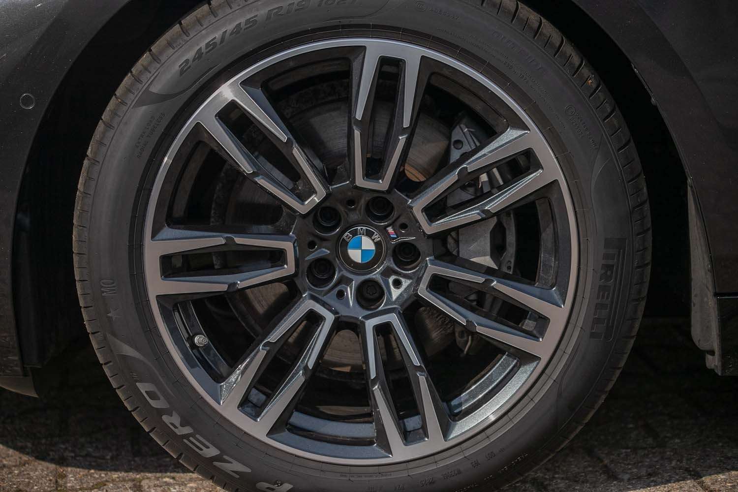 Fahrzeugbild eines BMW 5er-Reihe