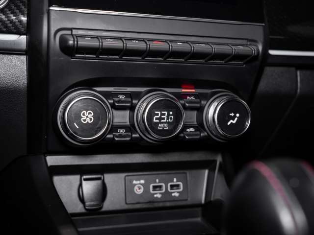 Fahrzeugbild eines Renault Arkana