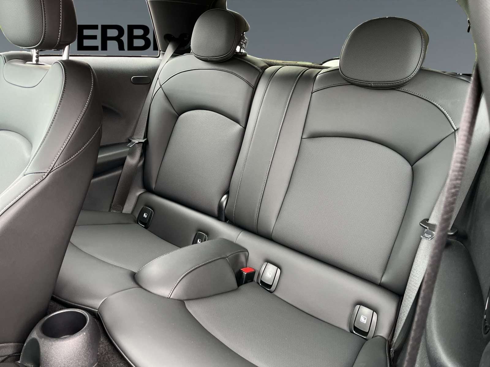 Fahrzeugbild eines MINI COOPER