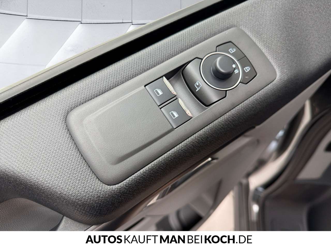 Fahrzeugbild eines Ford Tourneo Custom