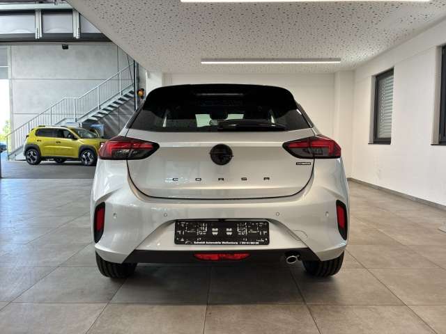 Fahrzeugbild eines Opel Corsa