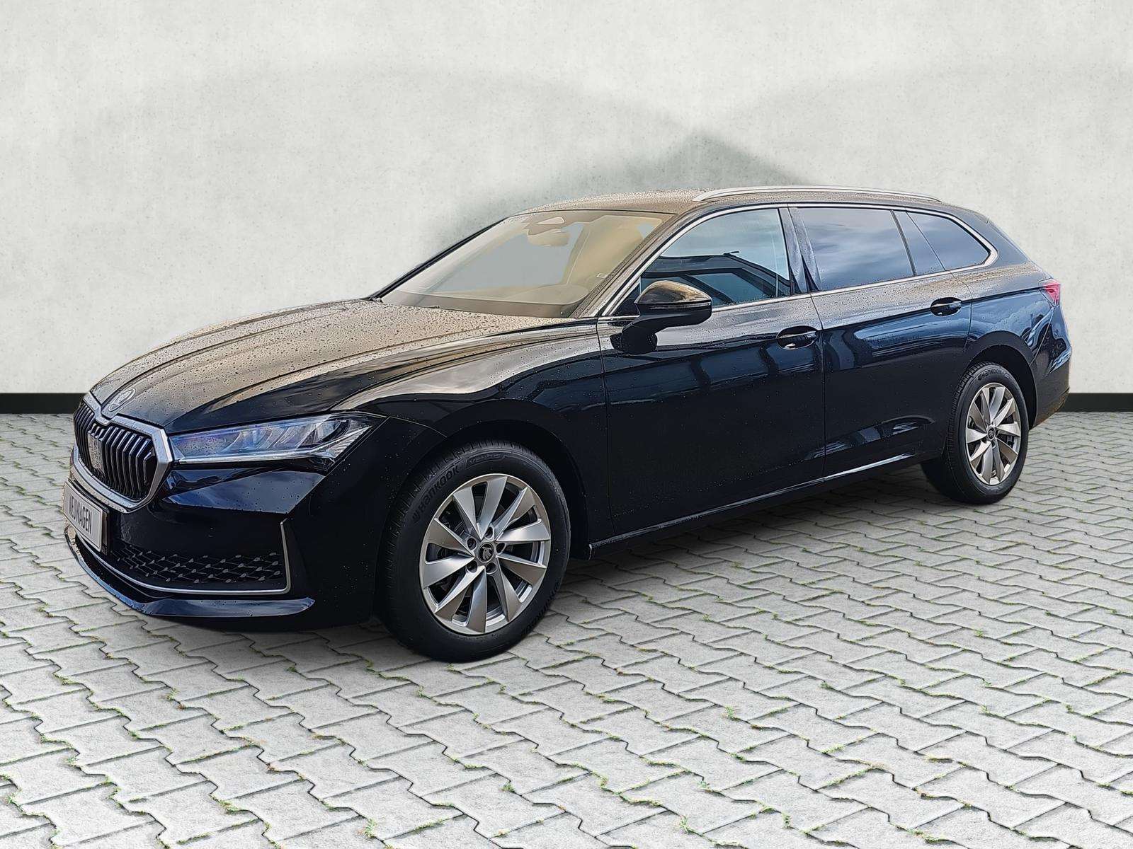 Fahrzeugbild eines Skoda Superb