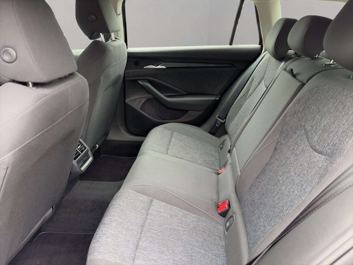 Fahrzeugbild eines Skoda Superb