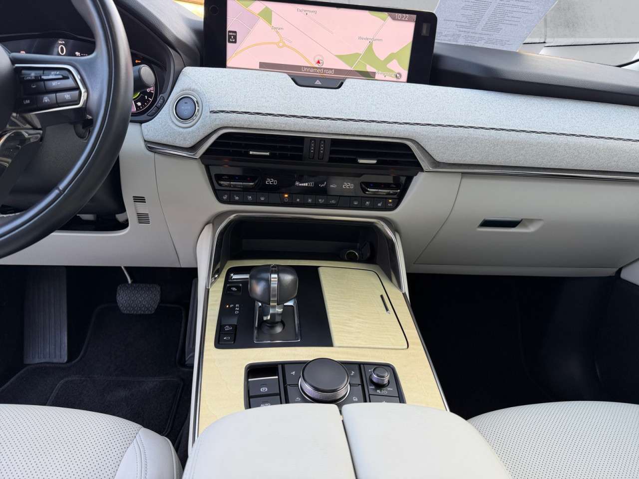 Fahrzeugbild eines Mazda CX-60